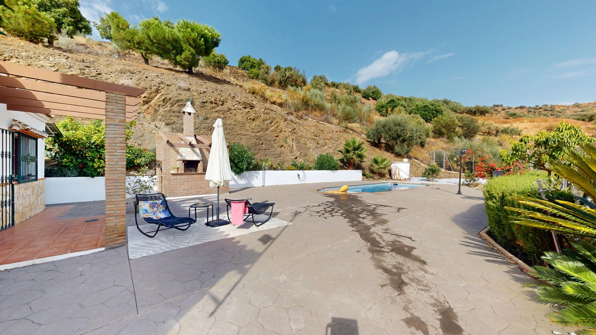 Se vende Villa - Chalet de 3 dormitorios en Costa Del Sol East, Málaga, España