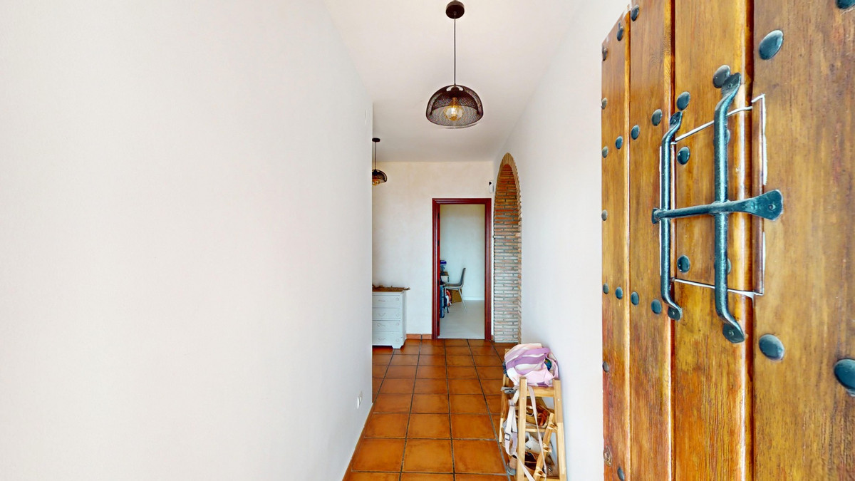 Se vende Villa - Chalet de 3 dormitorios en Costa Del Sol East, Málaga, España