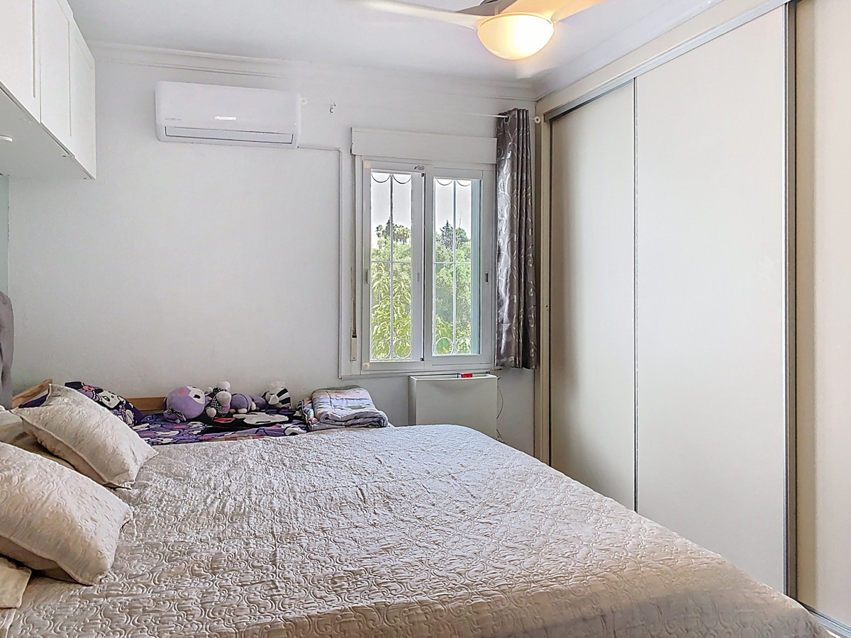 Se vende Pareada de 3 dormitorios en Costa Del Sol, Málaga, España