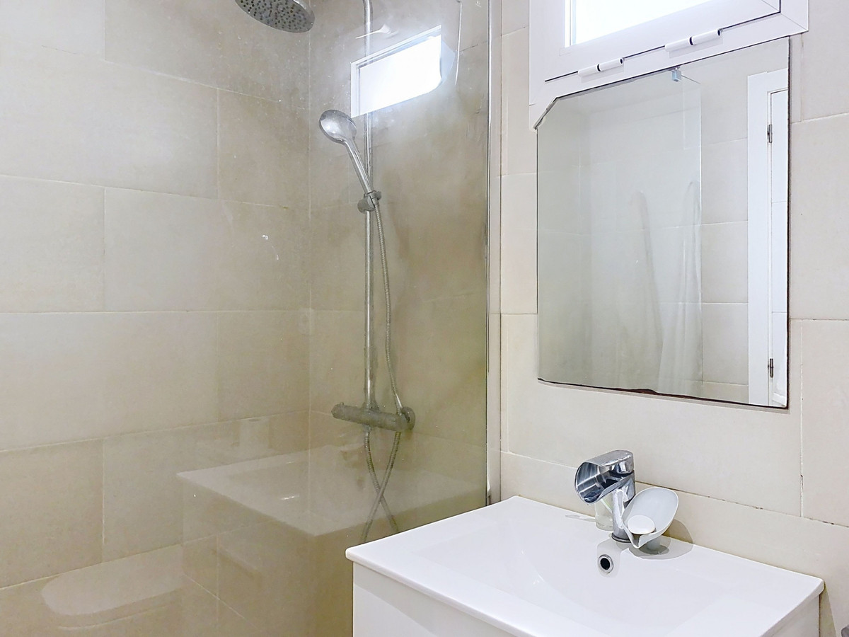 Se vende Pareada de 3 dormitorios en Costa Del Sol, Málaga, España