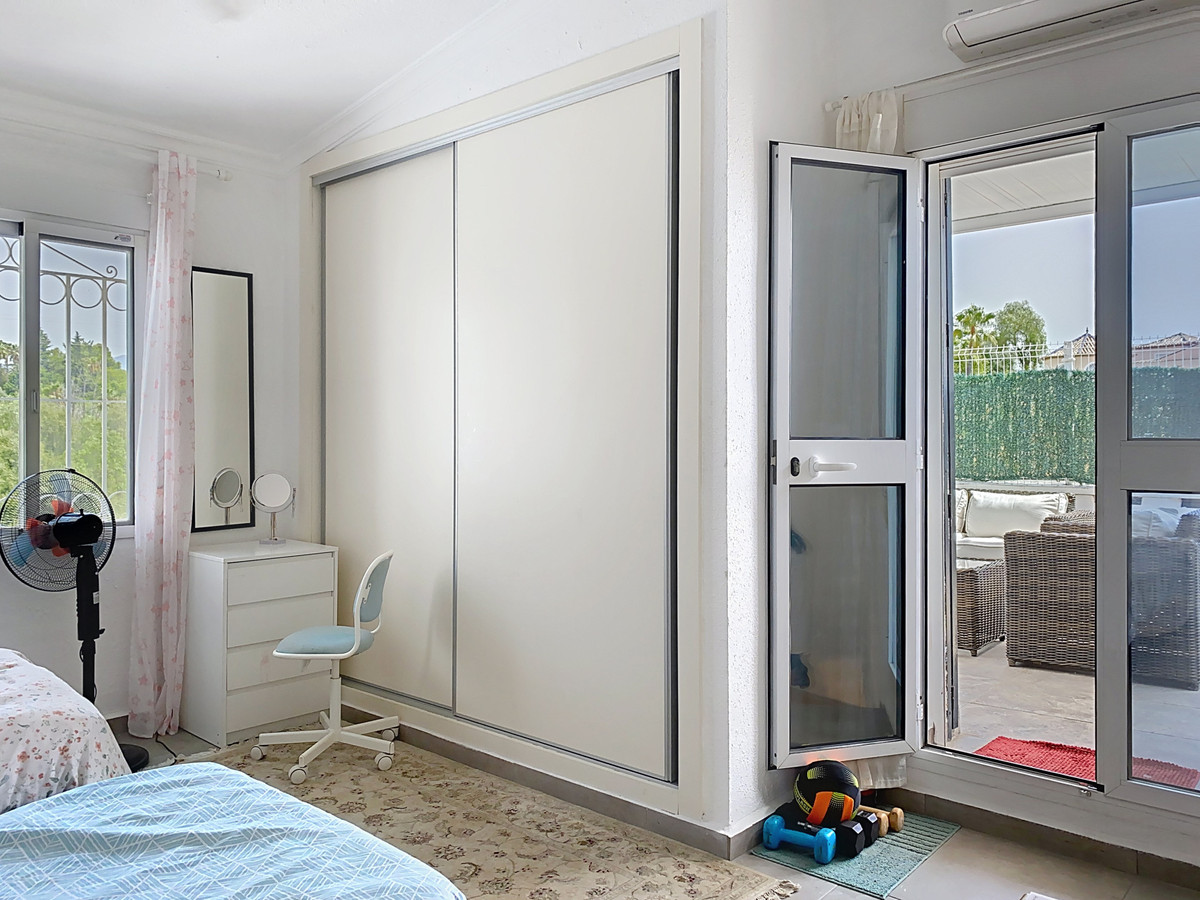 Se vende Pareada de 3 dormitorios en Costa Del Sol, Málaga, España