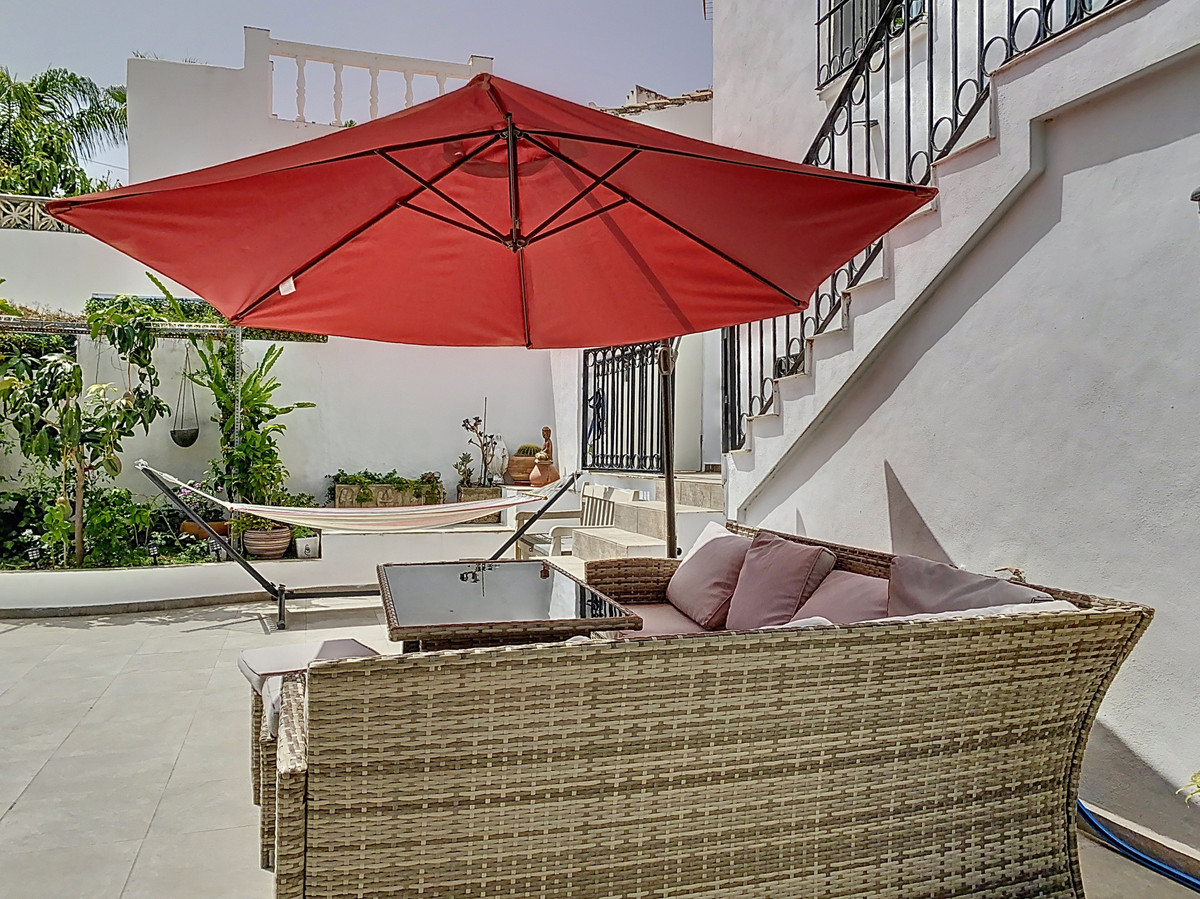 Se vende Pareada de 3 dormitorios en Costa Del Sol, Málaga, España