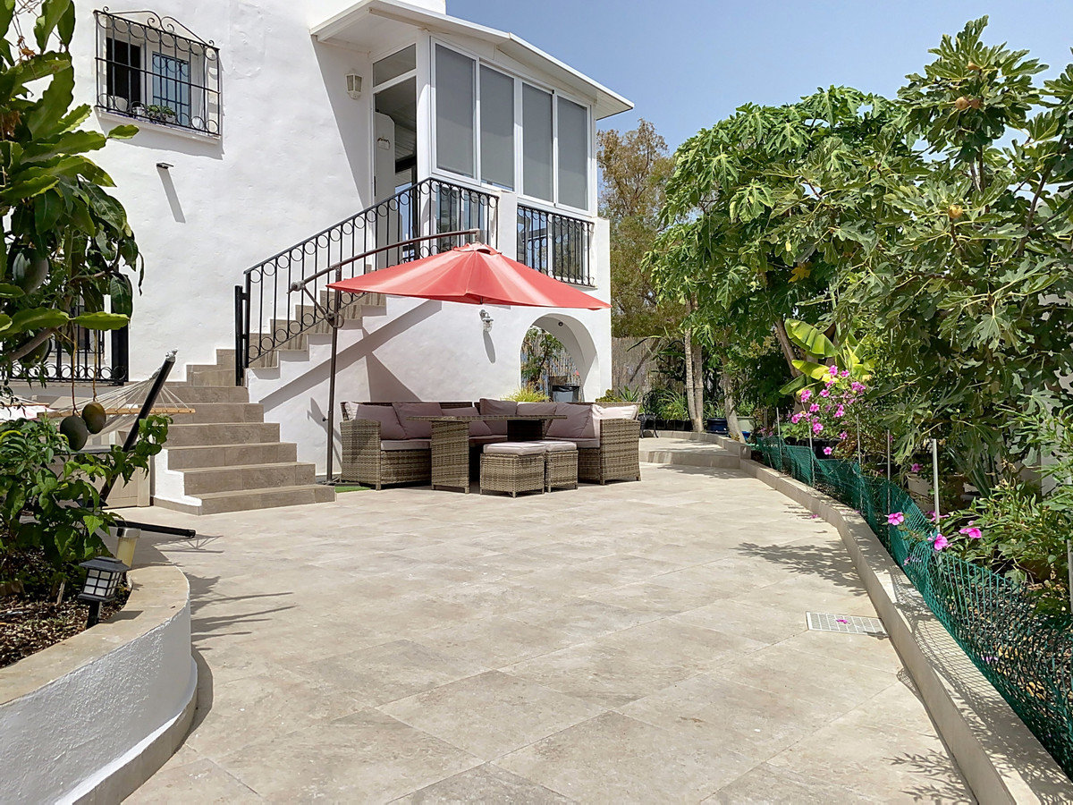 Se vende Pareada de 3 dormitorios en Costa Del Sol, Málaga, España