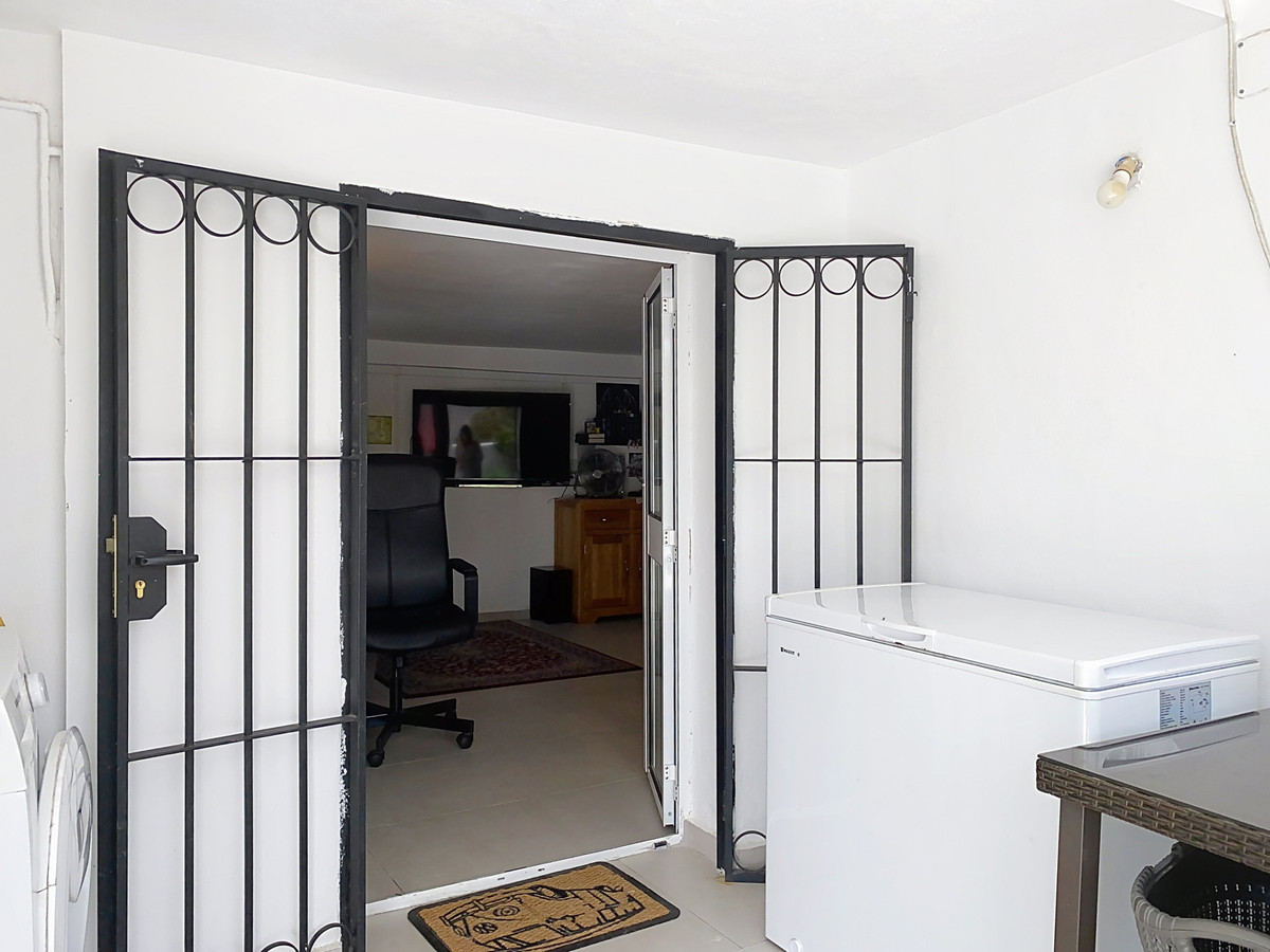 Se vende Pareada de 3 dormitorios en Costa Del Sol, Málaga, España