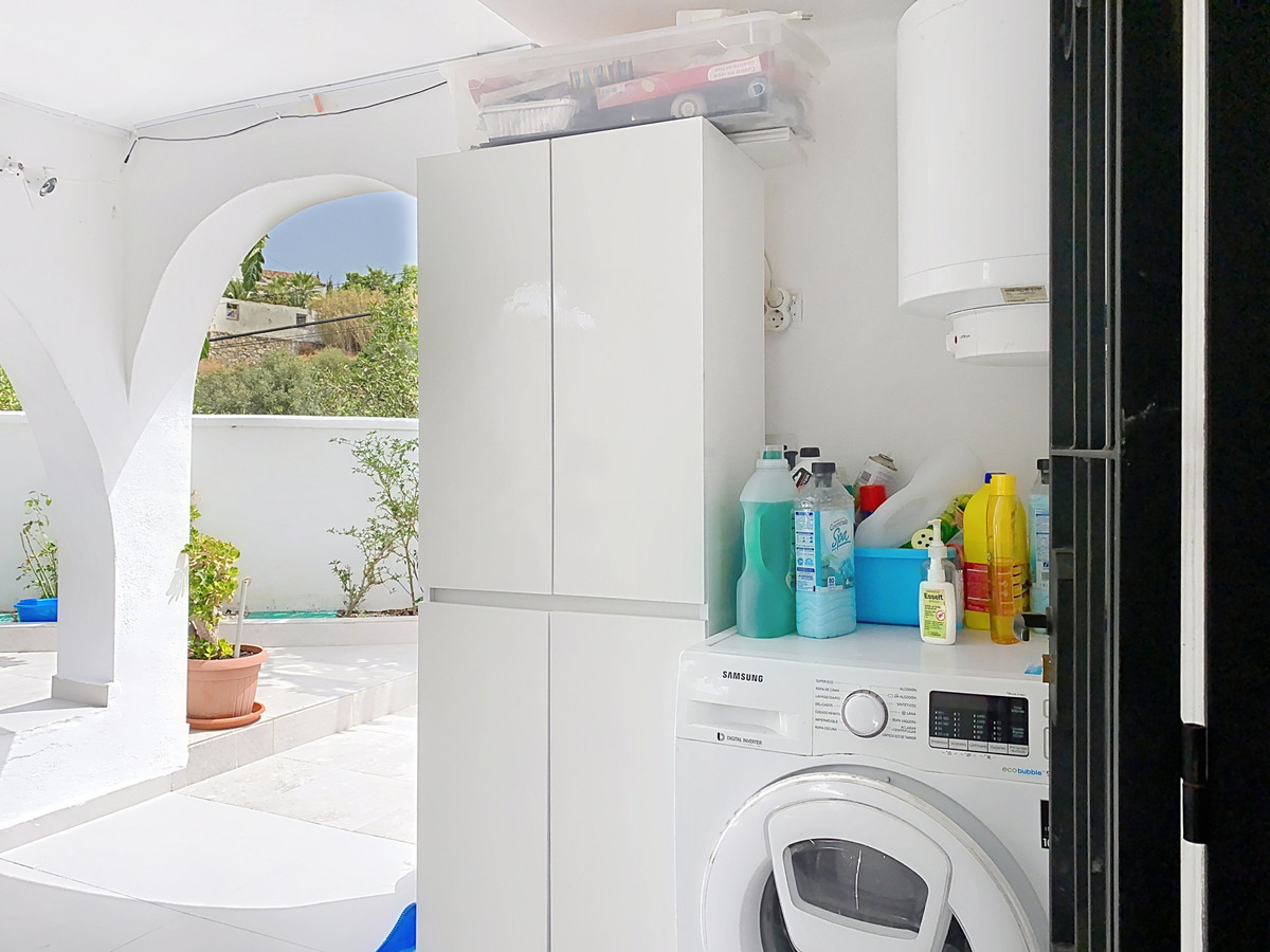 Se vende Pareada de 3 dormitorios en Costa Del Sol, Málaga, España