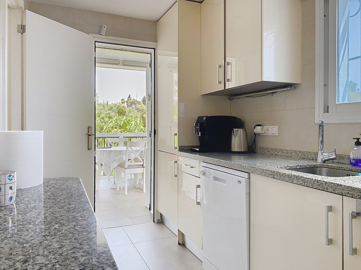 Se vende Pareada de 3 dormitorios en Costa Del Sol, Málaga, España