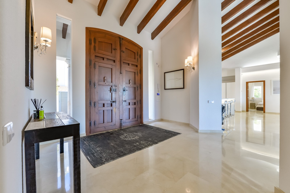 8 Bed Townhouse for sale in Altea Costa Blanca, Alicante, Spain