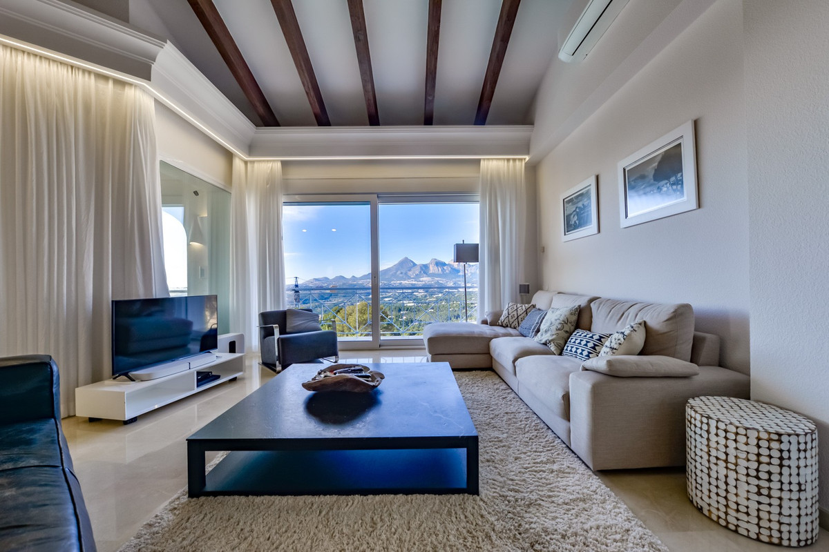 8 Bed Townhouse for sale in Altea Costa Blanca, Alicante, Spain