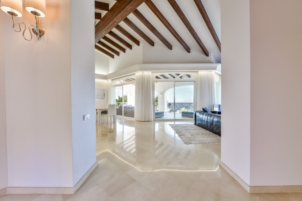 8 Bed Townhouse for sale in Altea Costa Blanca, Alicante, Spain
