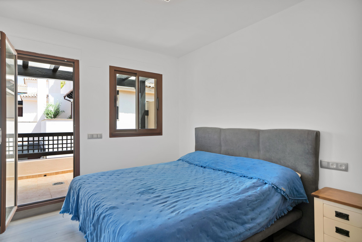 3 Bed Apartment for sale in Nueva Andalucía Costa Del Sol, Málaga, Spain