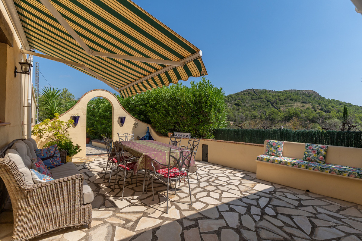 Se vende Finca - Cortijo de 3 dormitorios en Costa Blanca, Alicante, España