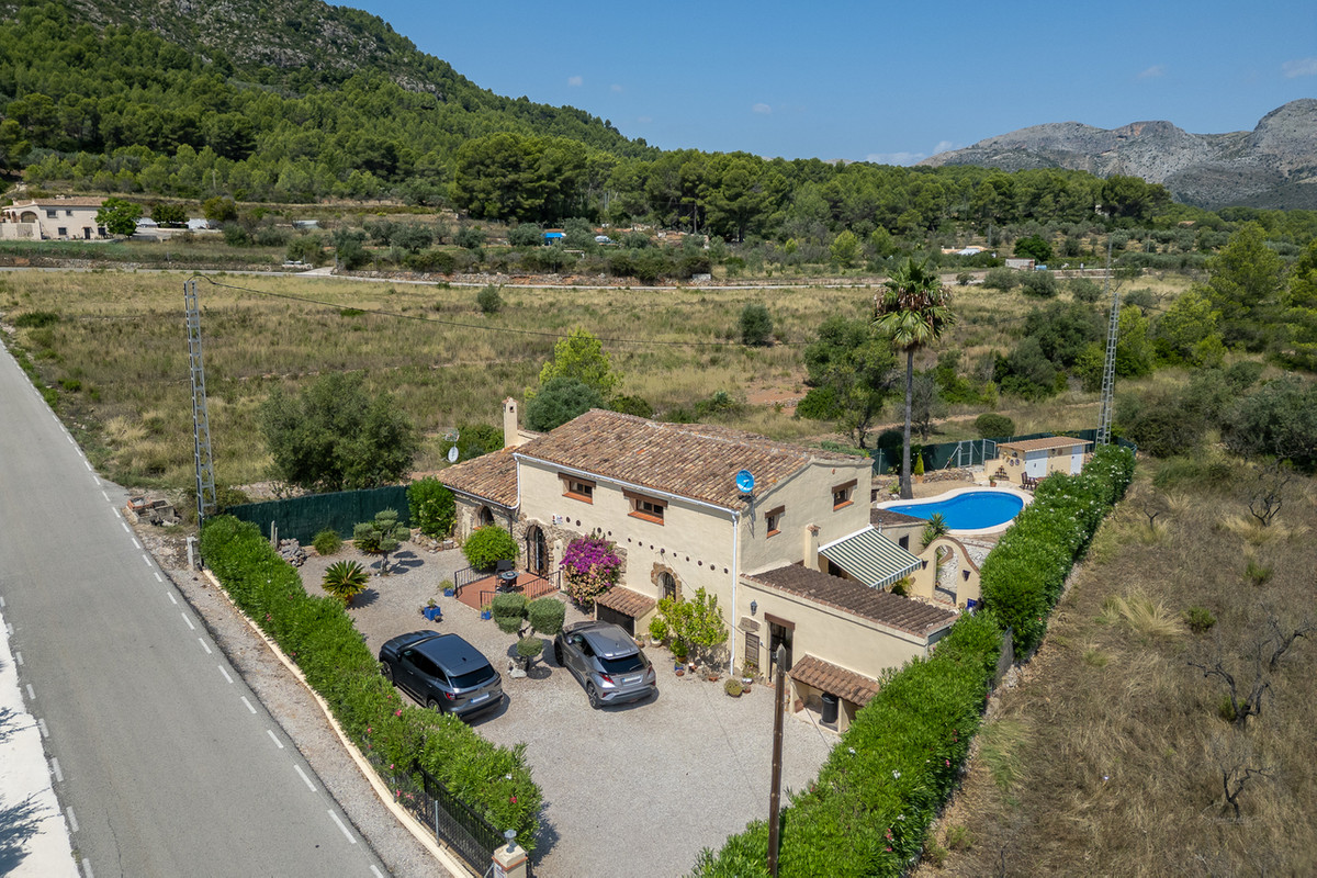 Se vende Finca - Cortijo de 3 dormitorios en Costa Blanca, Alicante, España