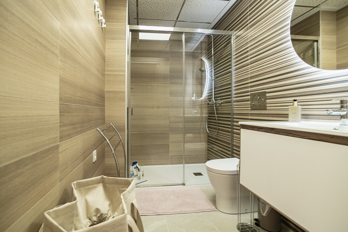 Se vende Apartamento Planta Baja de 2 dormitorios en Costa Blanca, Alicante, España