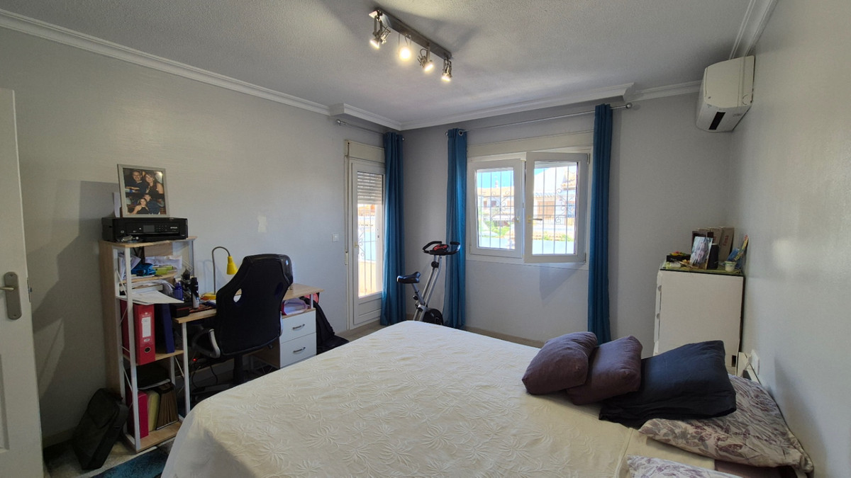 3 Bed Townhouse for sale in Torrevieja Costa Blanca, Alicante, Spain