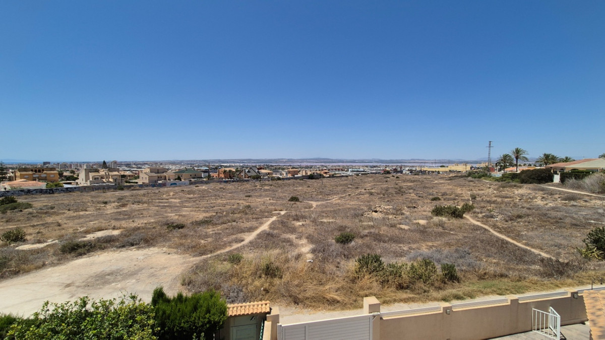 3 Bed Townhouse for sale in Torrevieja Costa Blanca, Alicante, Spain