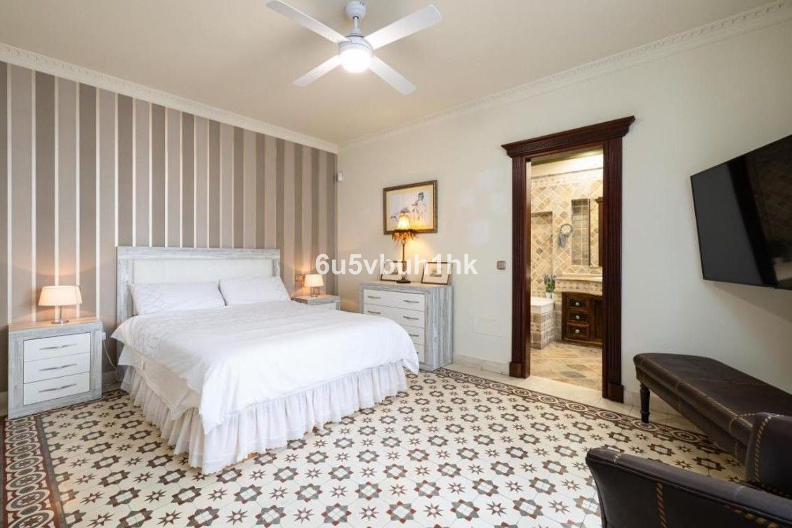 Se vende Adosada de 5 dormitorios en Costa Del Sol, Málaga, España