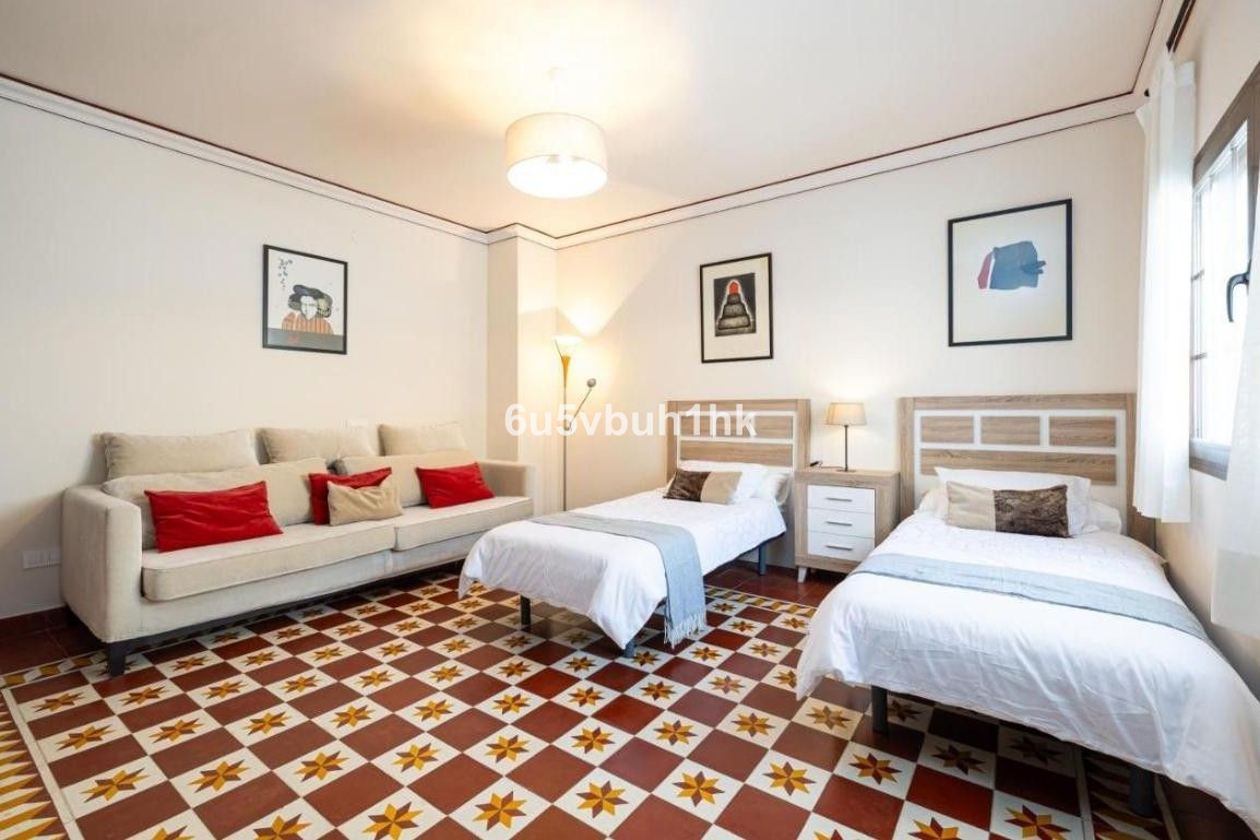 Se vende Adosada de 5 dormitorios en Costa Del Sol, Málaga, España