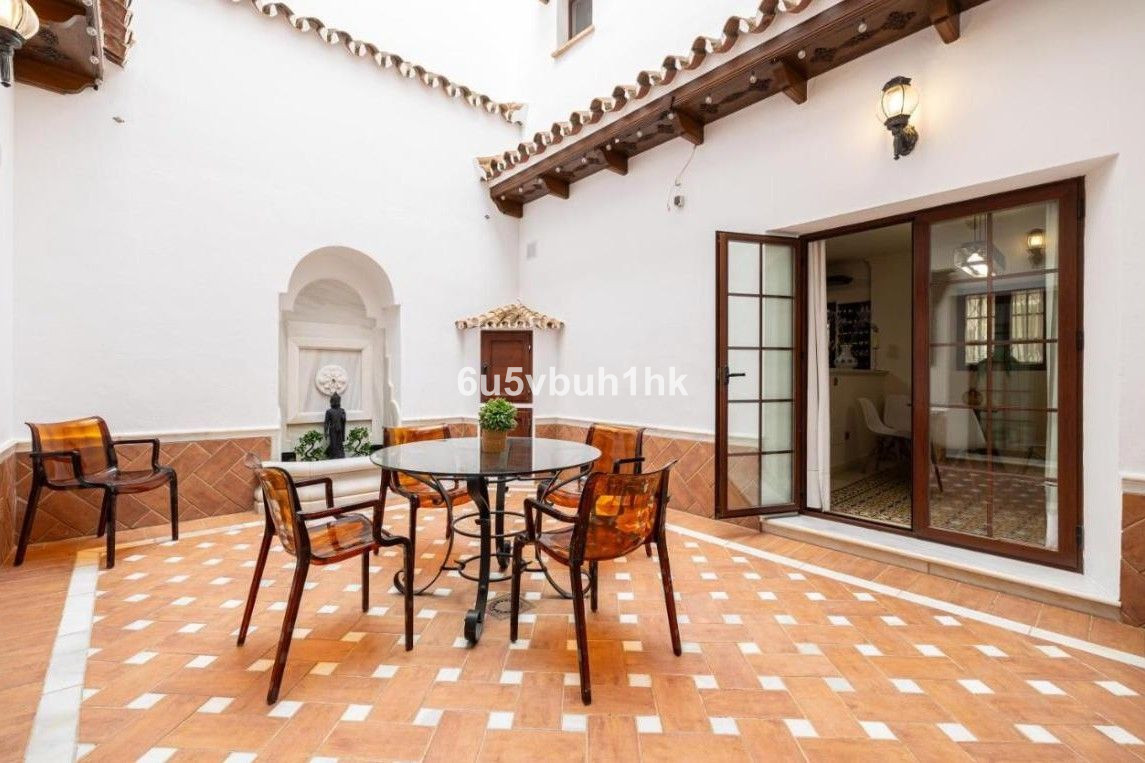 Se vende Adosada de 5 dormitorios en Costa Del Sol, Málaga, España