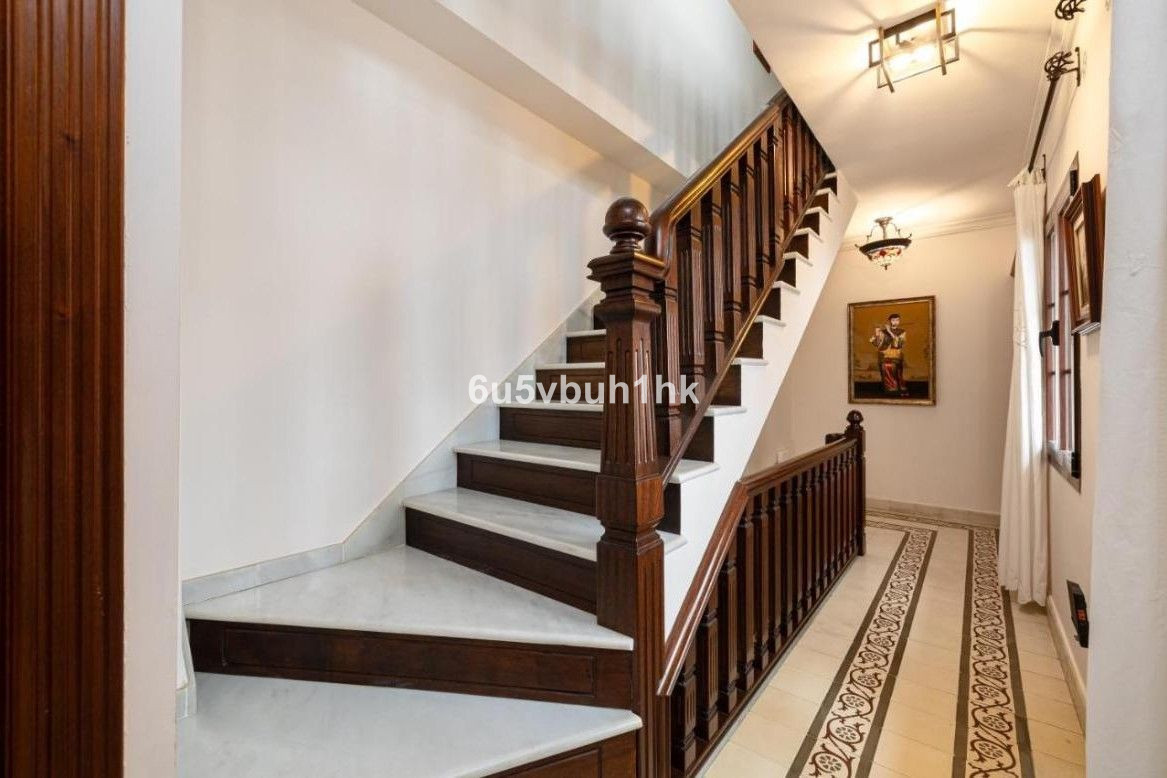 Se vende Adosada de 5 dormitorios en Costa Del Sol, Málaga, España