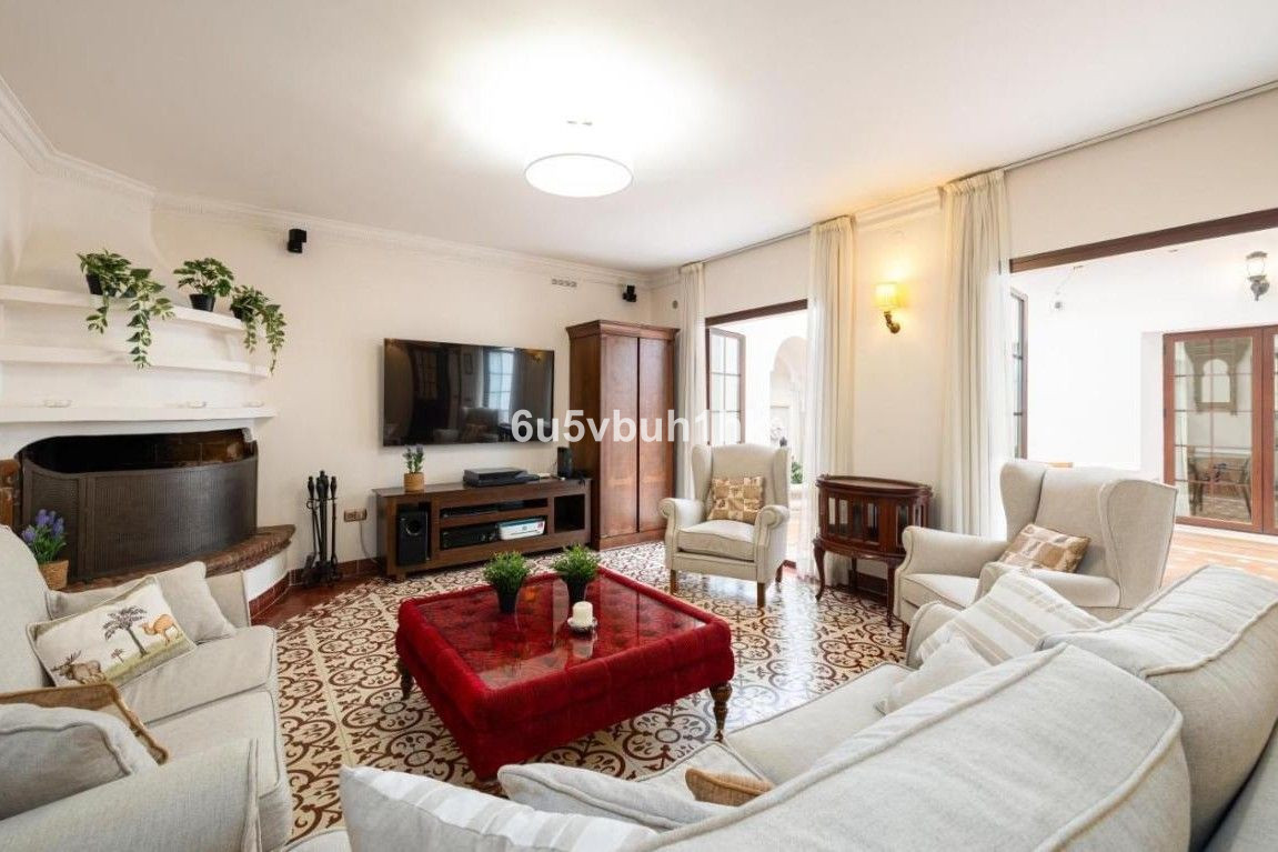 Se vende Adosada de 5 dormitorios en Costa Del Sol, Málaga, España