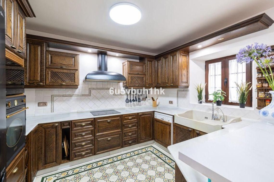 Se vende Adosada de 5 dormitorios en Costa Del Sol, Málaga, España