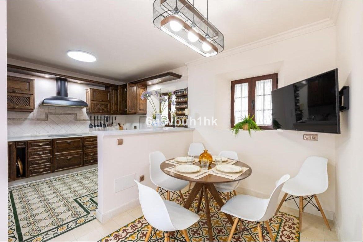 Se vende Adosada de 5 dormitorios en Costa Del Sol, Málaga, España