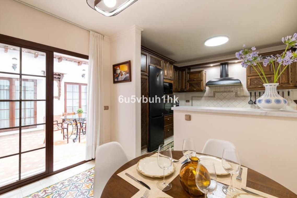Se vende Adosada de 5 dormitorios en Costa Del Sol, Málaga, España