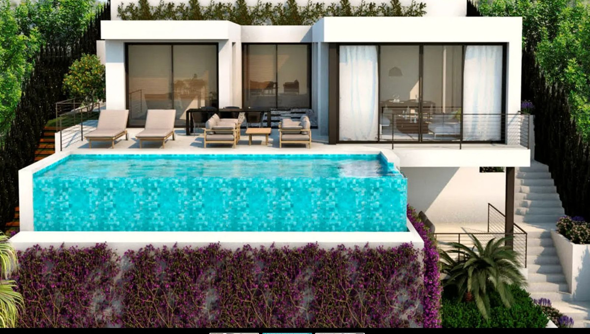 3 Bed Townhouse for sale in La Capellania Costa Del Sol, Málaga, Spain
