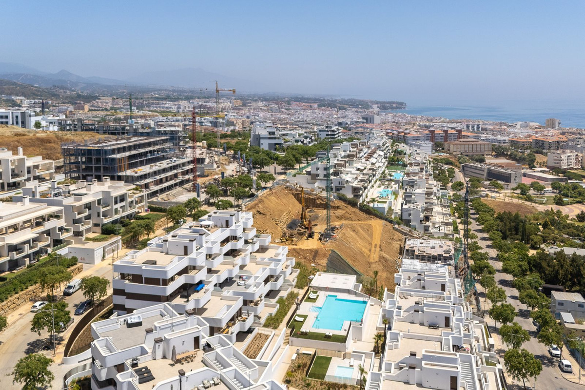 3 Bed Apartment for sale in Estepona Costa Del Sol, Málaga, Spain