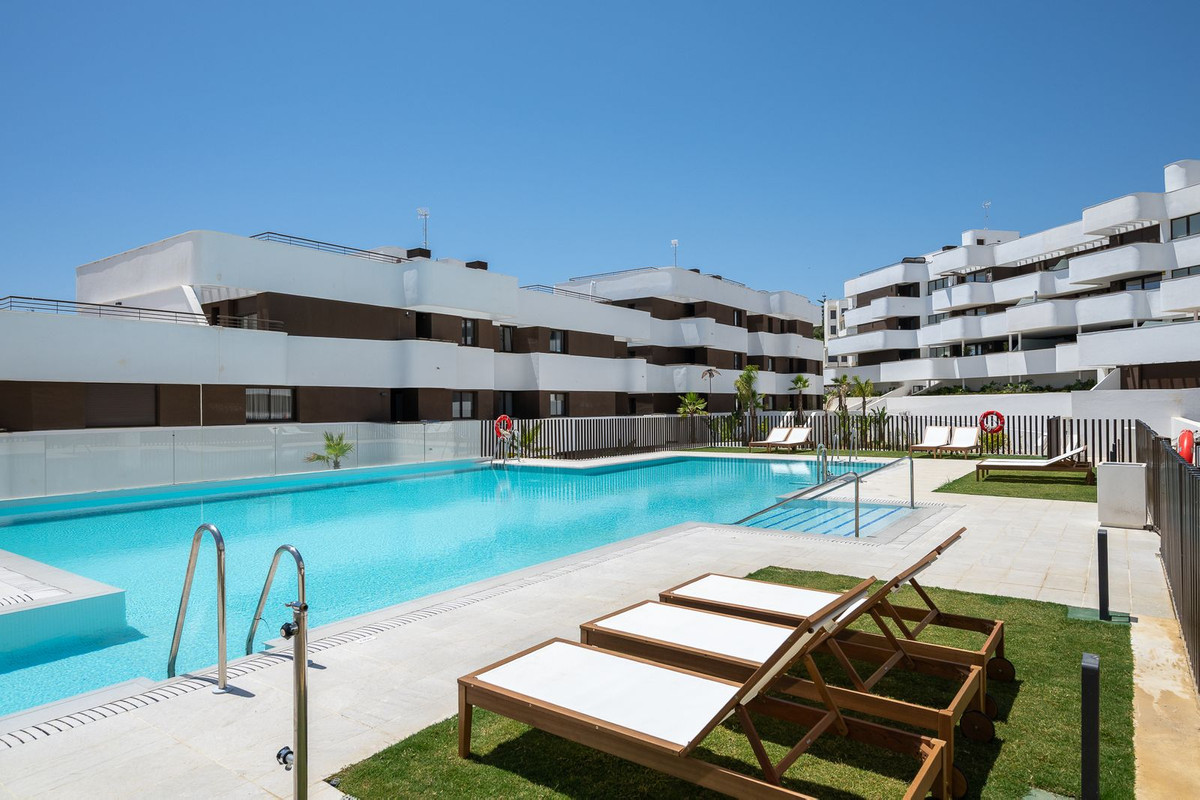 3 Bed Apartment for sale in Estepona Costa Del Sol, Málaga, Spain