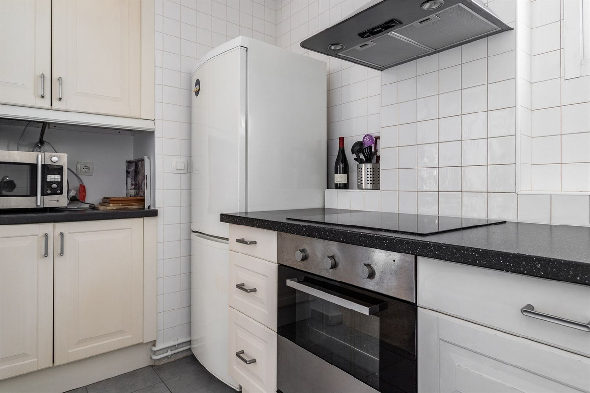 3 Bed Apartment for sale in Los Boliches Costa Del Sol, Málaga, Spain