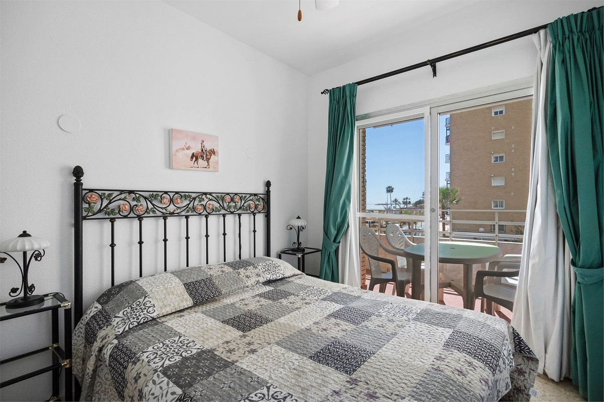 3 Bed Apartment for sale in Los Boliches Costa Del Sol, Málaga, Spain