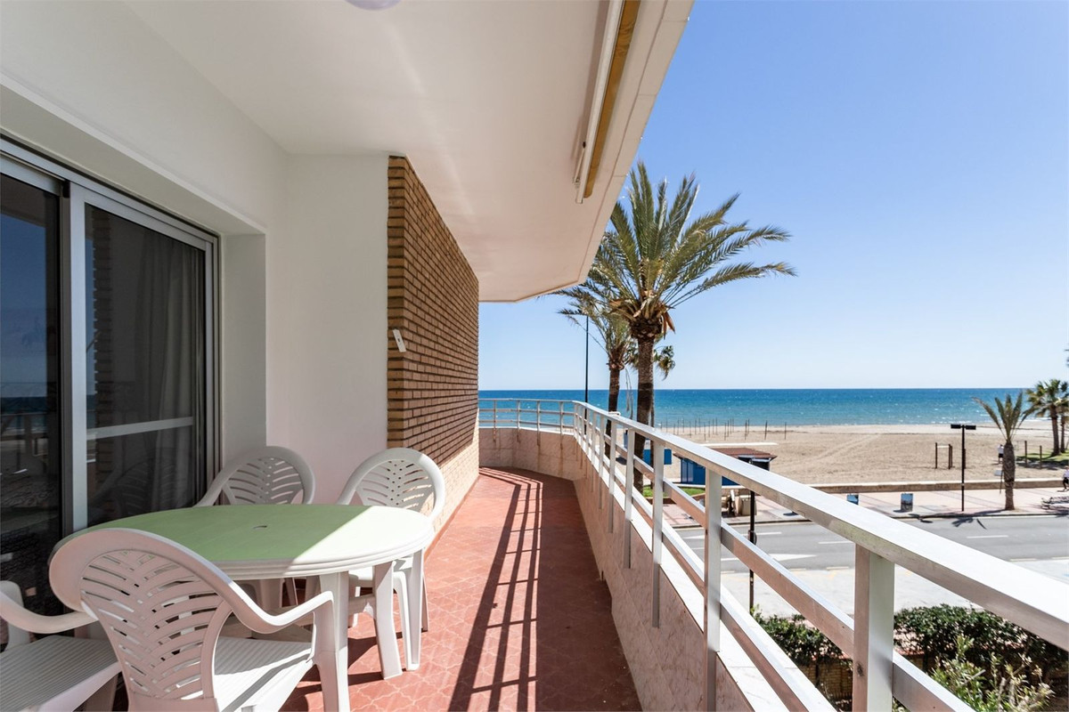 3 Bed Apartment for sale in Los Boliches Costa Del Sol, Málaga, Spain