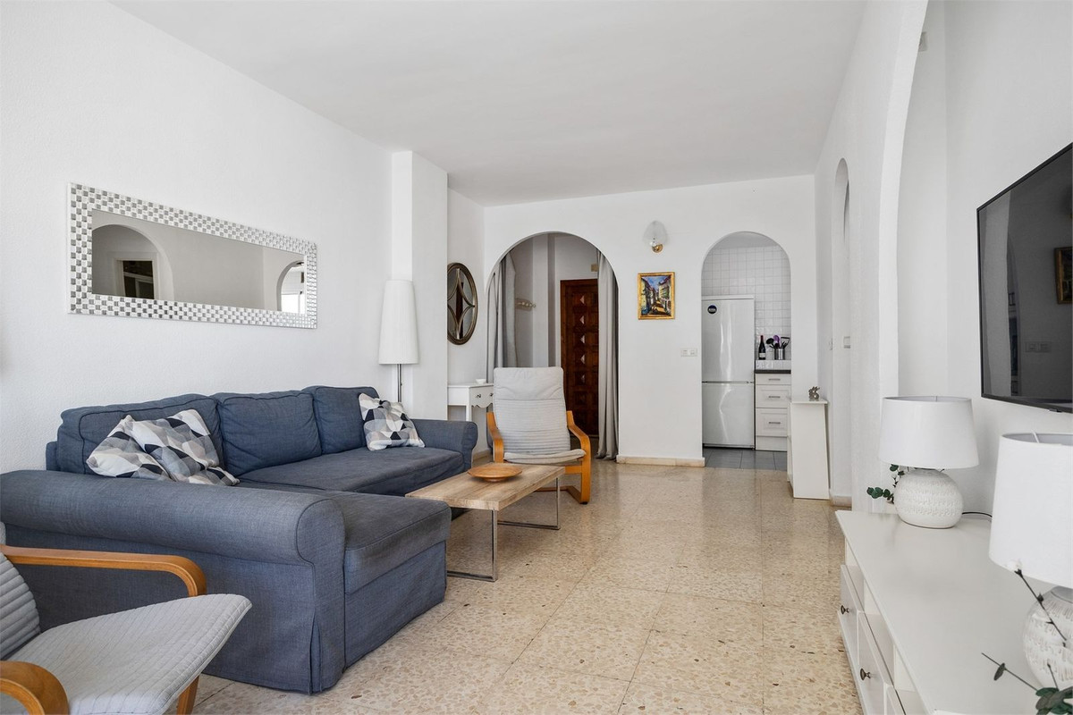 3 Bed Apartment for sale in Los Boliches Costa Del Sol, Málaga, Spain