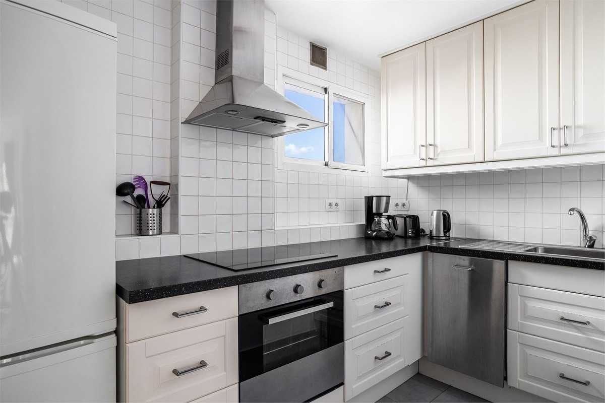 3 Bed Apartment for sale in Los Boliches Costa Del Sol, Málaga, Spain
