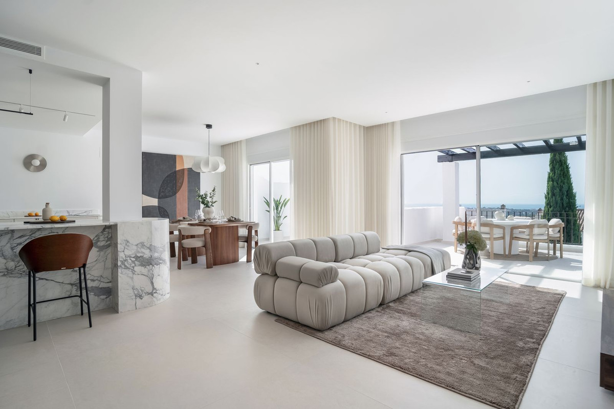 3 Bed Apartment for sale in Nueva Andalucía Costa Del Sol, Málaga, Spain