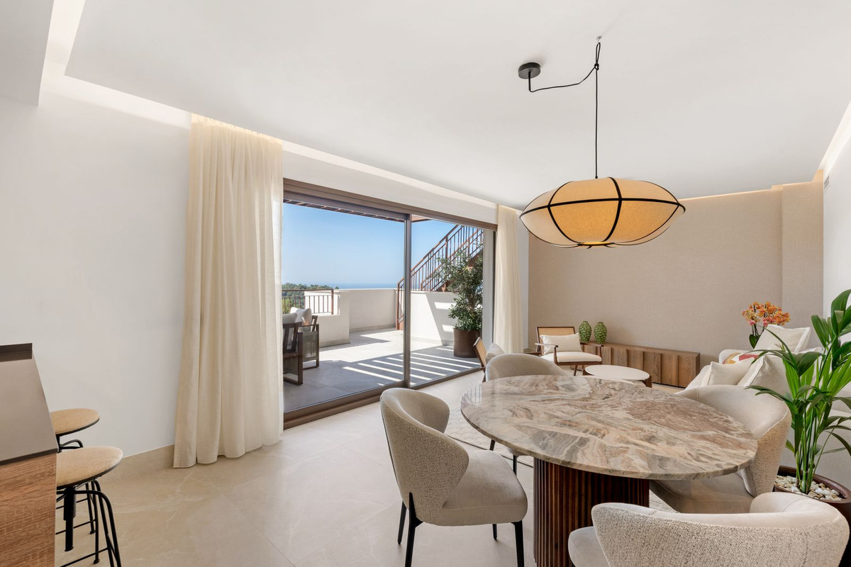 3 Bed Apartment for sale in Istán Costa Del Sol, Málaga, Spain