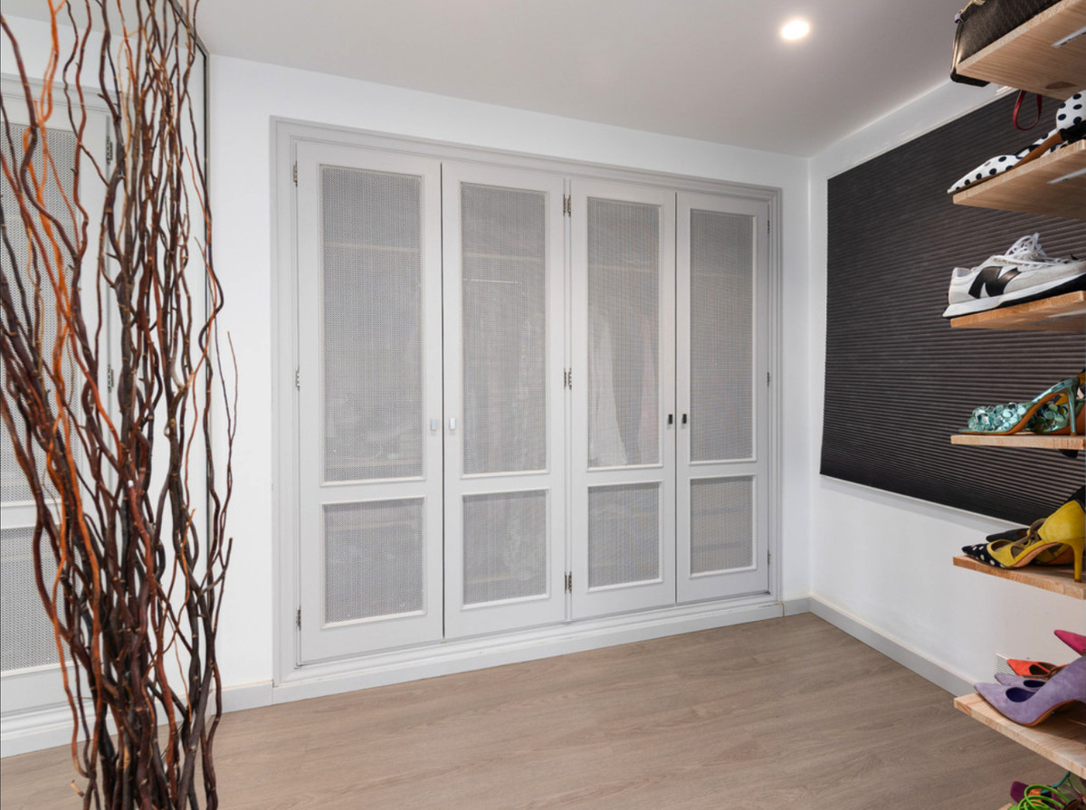 4 Bed Townhouse for sale in La Quinta Costa Del Sol, Málaga, Spain