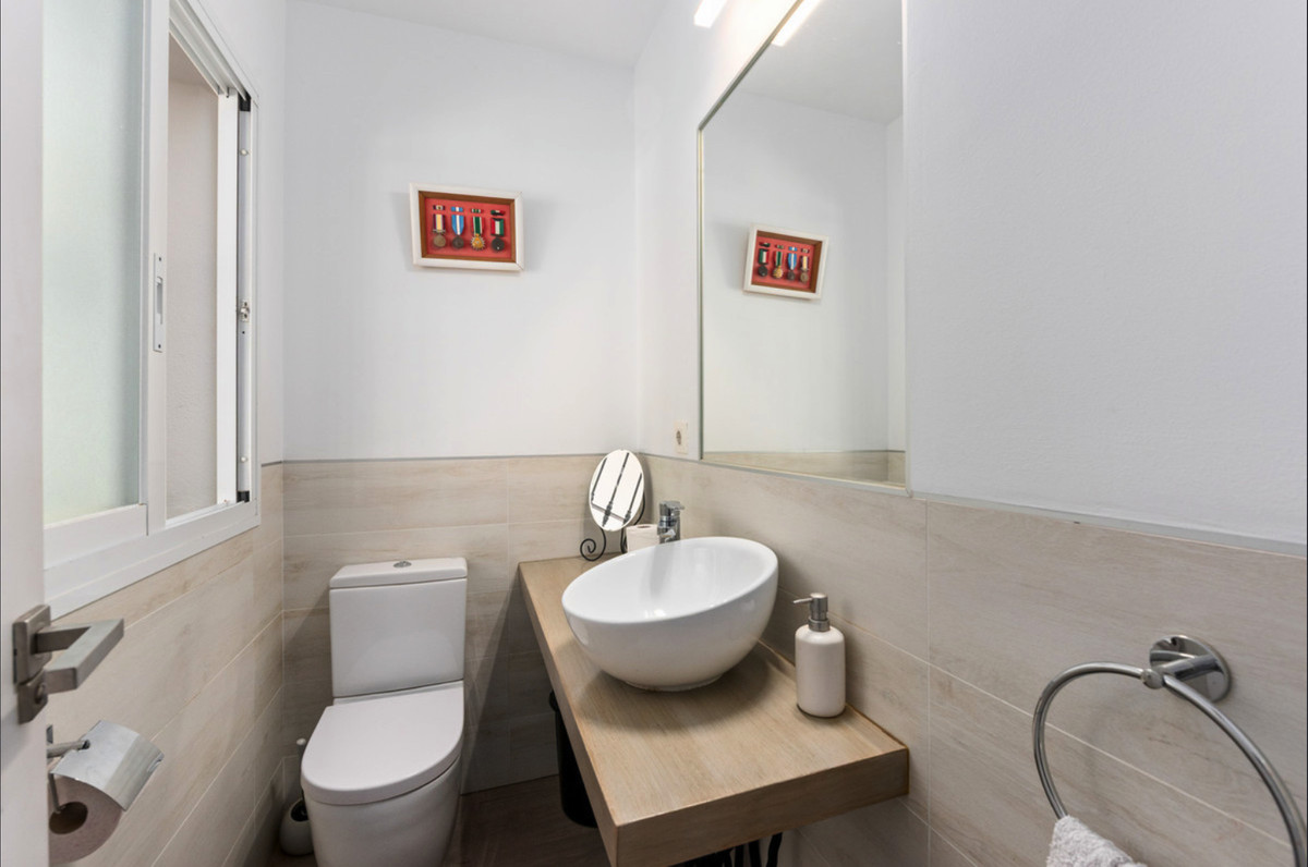 4 Bed Townhouse for sale in La Quinta Costa Del Sol, Málaga, Spain