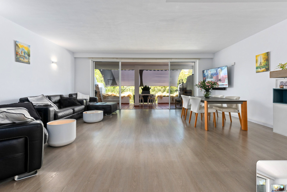 4 Bed Townhouse for sale in La Quinta Costa Del Sol, Málaga, Spain