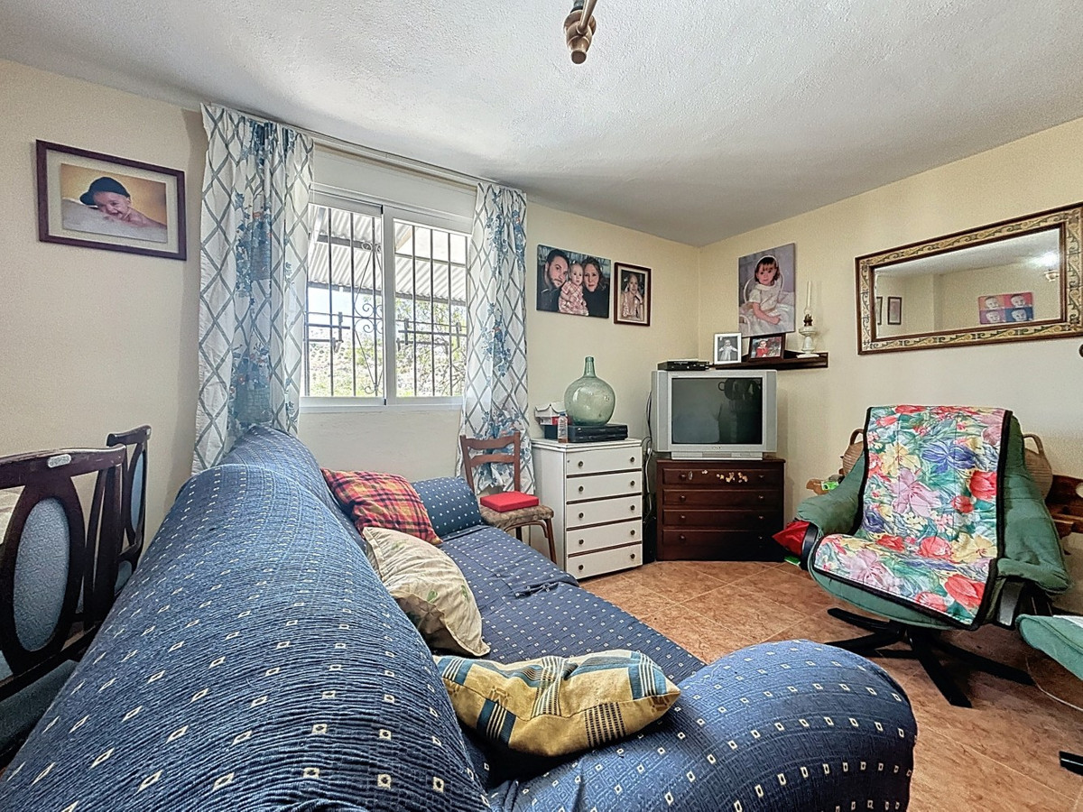 Se vende Pareada de 4 dormitorios en Costa Del Sol East, Málaga, España