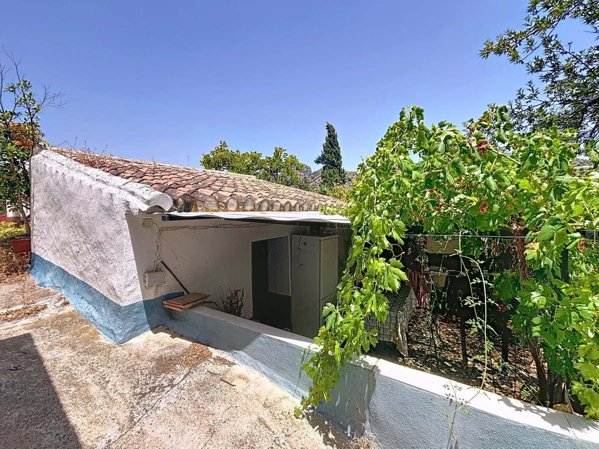 Se vende Pareada de 4 dormitorios en Costa Del Sol East, Málaga, España