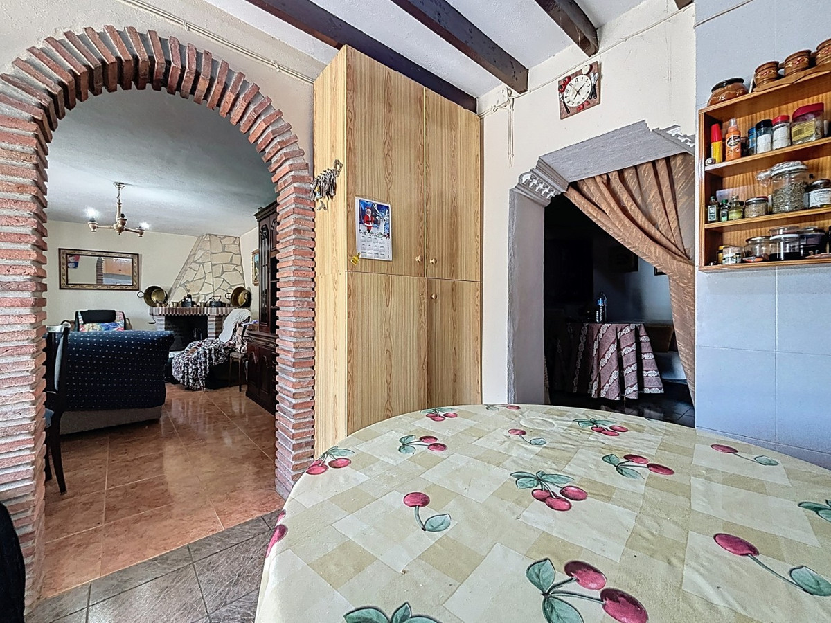 Se vende Pareada de 4 dormitorios en Costa Del Sol East, Málaga, España