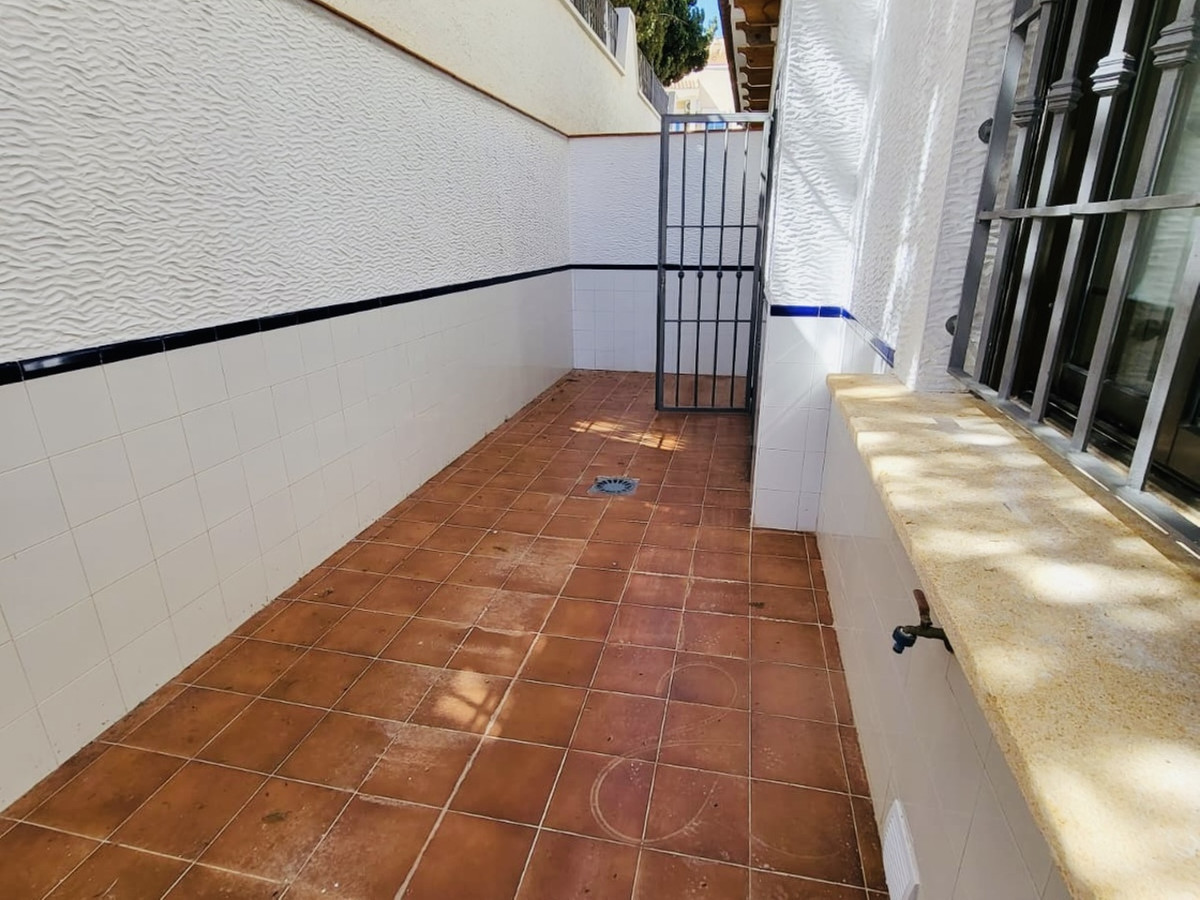 3 Bed Townhouse for sale in San Miguel De Salinas Costa Blanca, Alicante, Spain