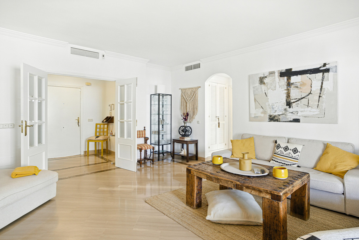 2 Bed Apartment for sale in Elviria Costa Del Sol, Málaga, Spain