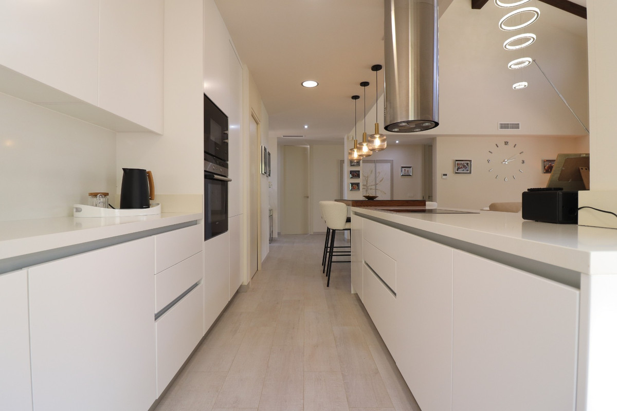 Se vende Villa - Chalet de 3 dormitorios en Costa Blanca, Alicante, España