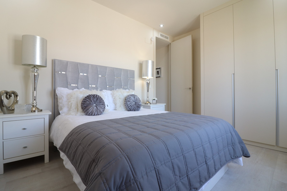 Se vende Villa - Chalet de 3 dormitorios en Costa Blanca, Alicante, España