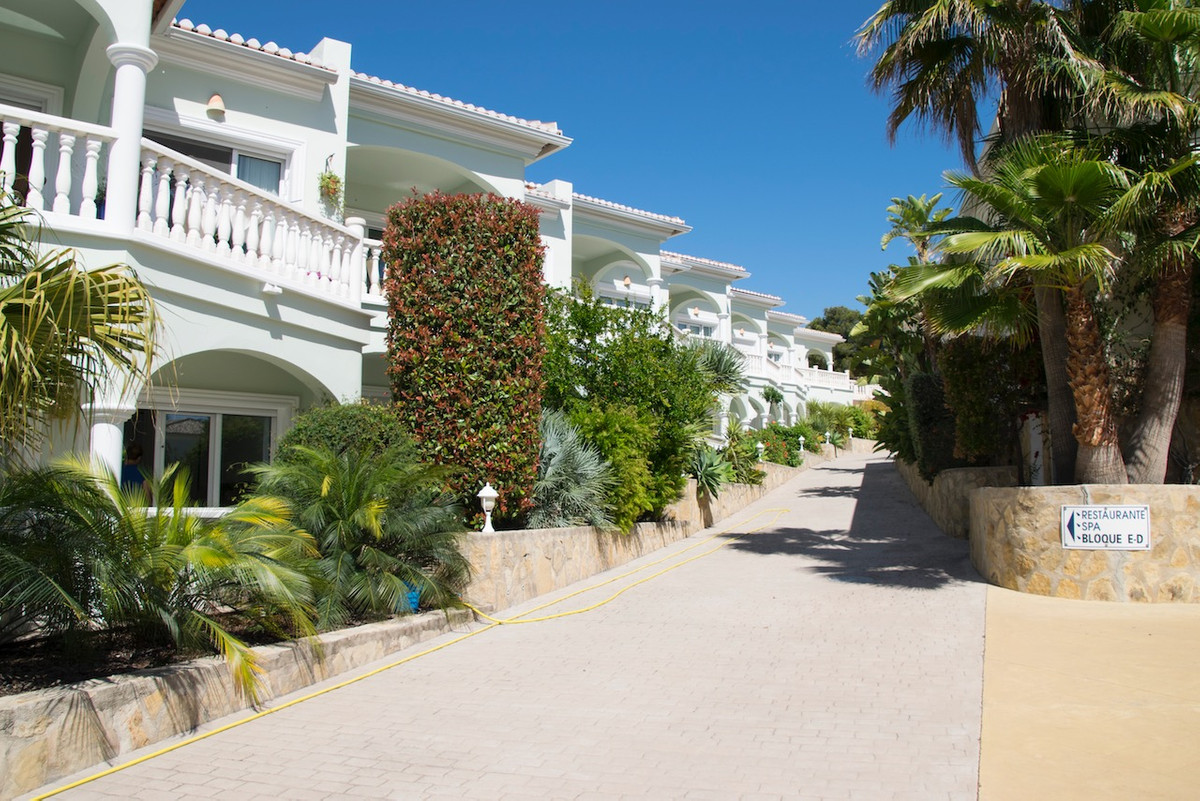 2 Bed Apartment for sale in La Fustera Costa Blanca, Alicante, Spain