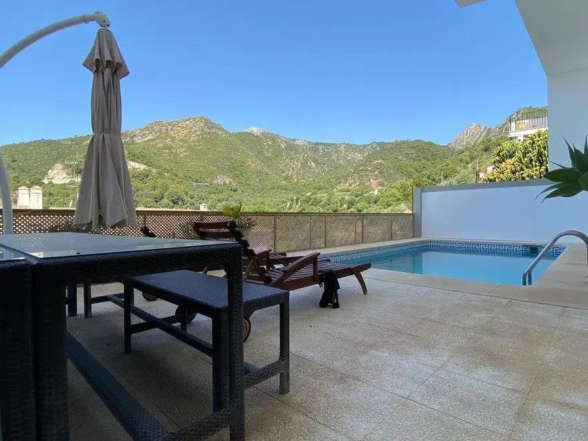 5 Bed Townhouse for sale in Ojén Costa Del Sol, Málaga, Spain