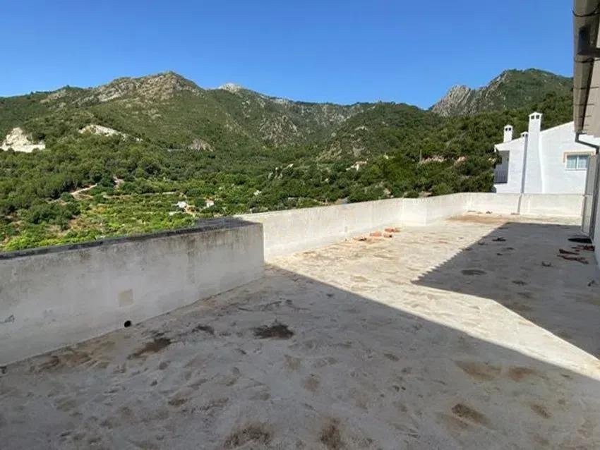 5 Bed Townhouse for sale in Ojén Costa Del Sol, Málaga, Spain